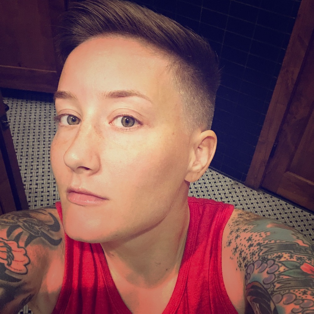 Meet your Posher, Suzette